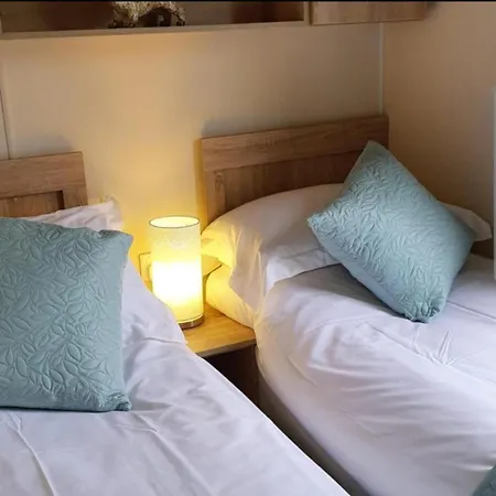 Port Caravan Near Bowness On Solway * カーライル