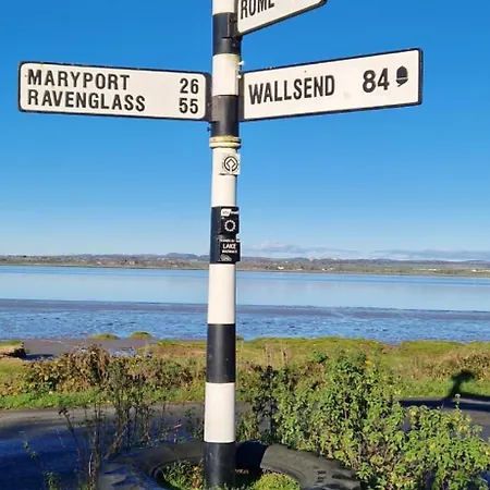 Port Caravan Near Bowness On Solway ホリデーパーク *